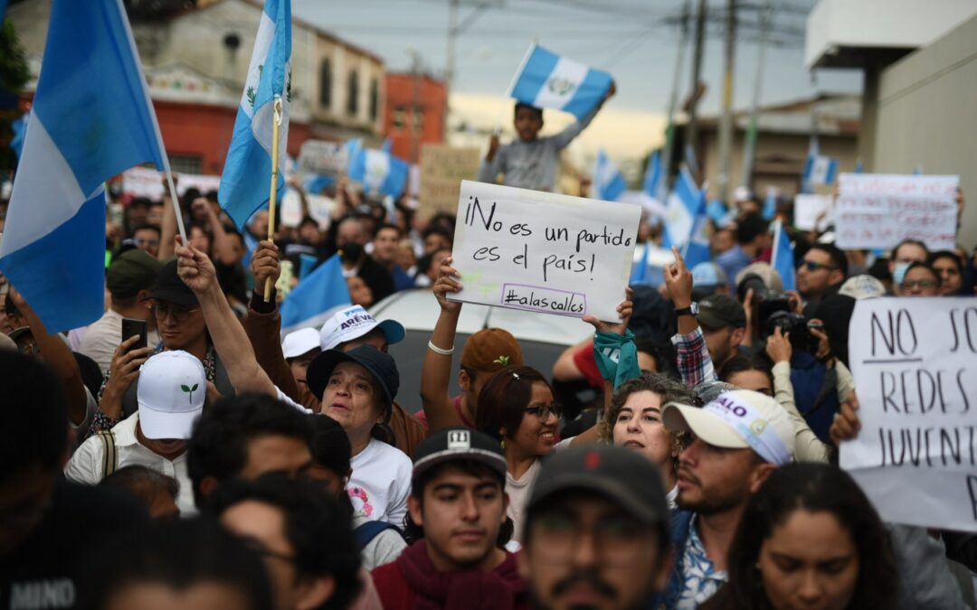 SIF recognizes the courage of the Guatemalan people to defend their democracy and rule of law